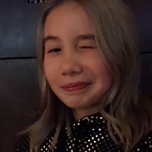 Meet your Posher, Yeidy